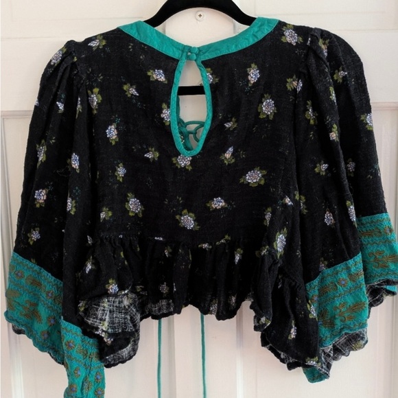 💕Free People💕 Black and Teal Crop Top - Picture 3 of 4